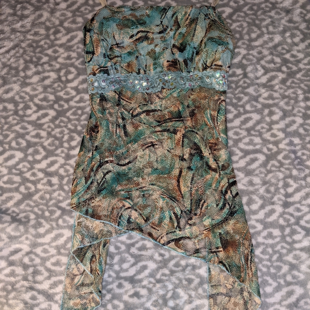 asymmetrical top